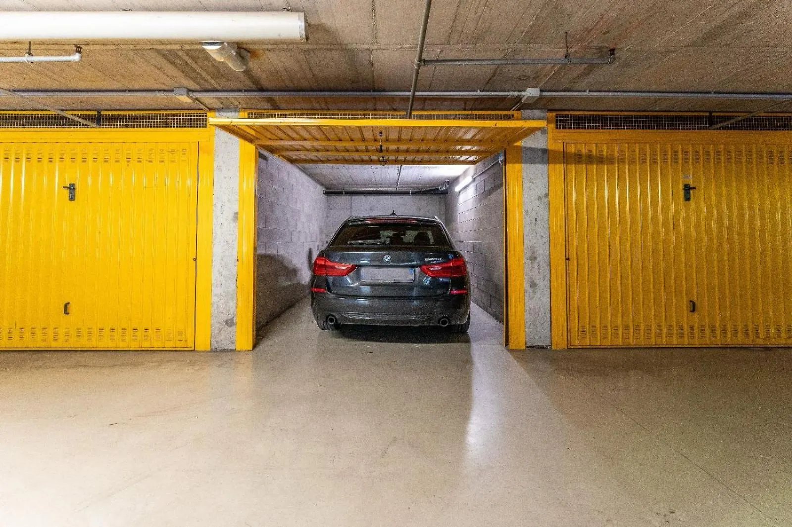 Cozy Apartment - Parking - Pool - Sauna - Gym -Spa Milano