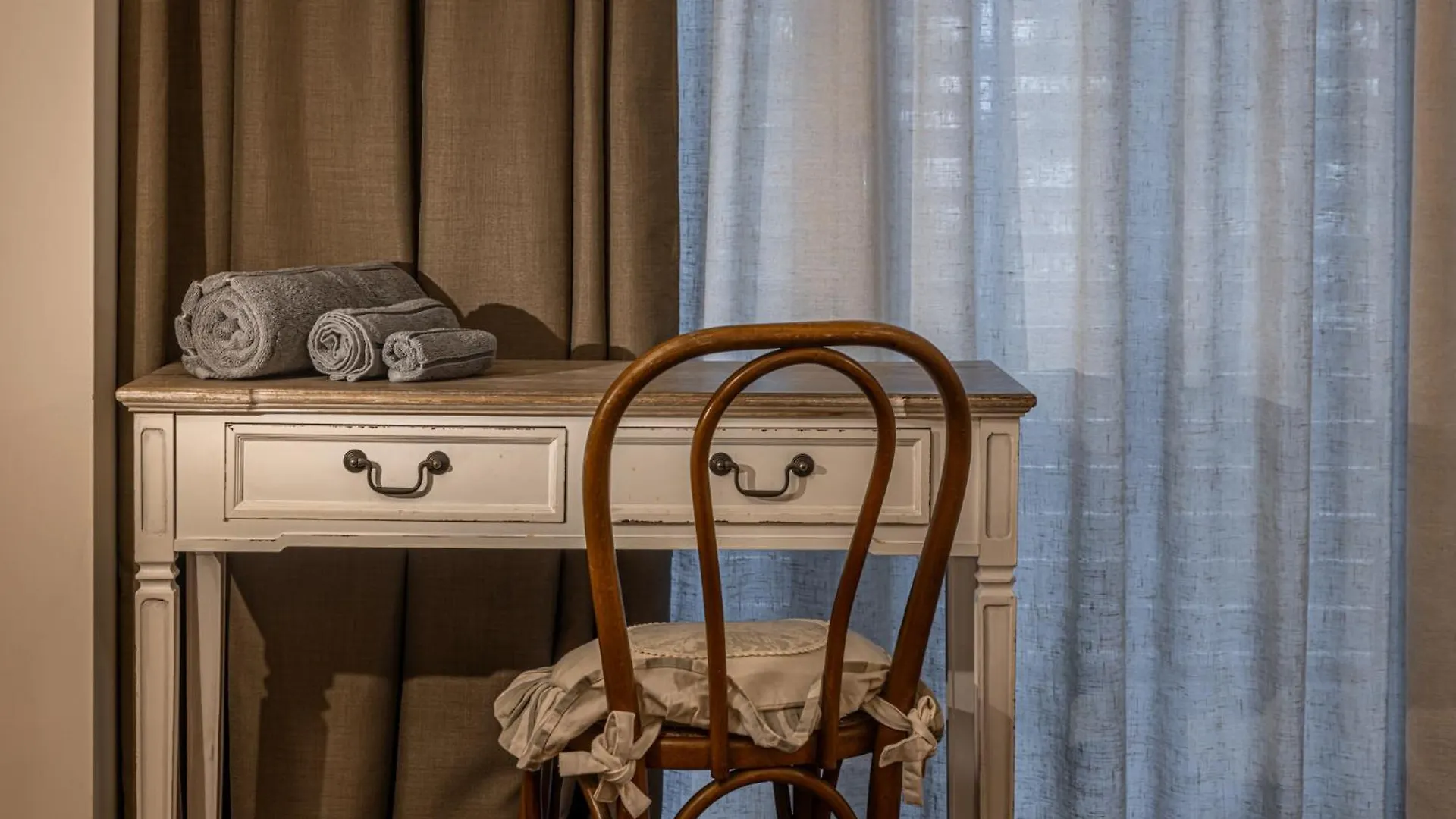 Cozy Apartment - Parking - Pool - Sauna - Gym -Spa Milano 0*,  Italien