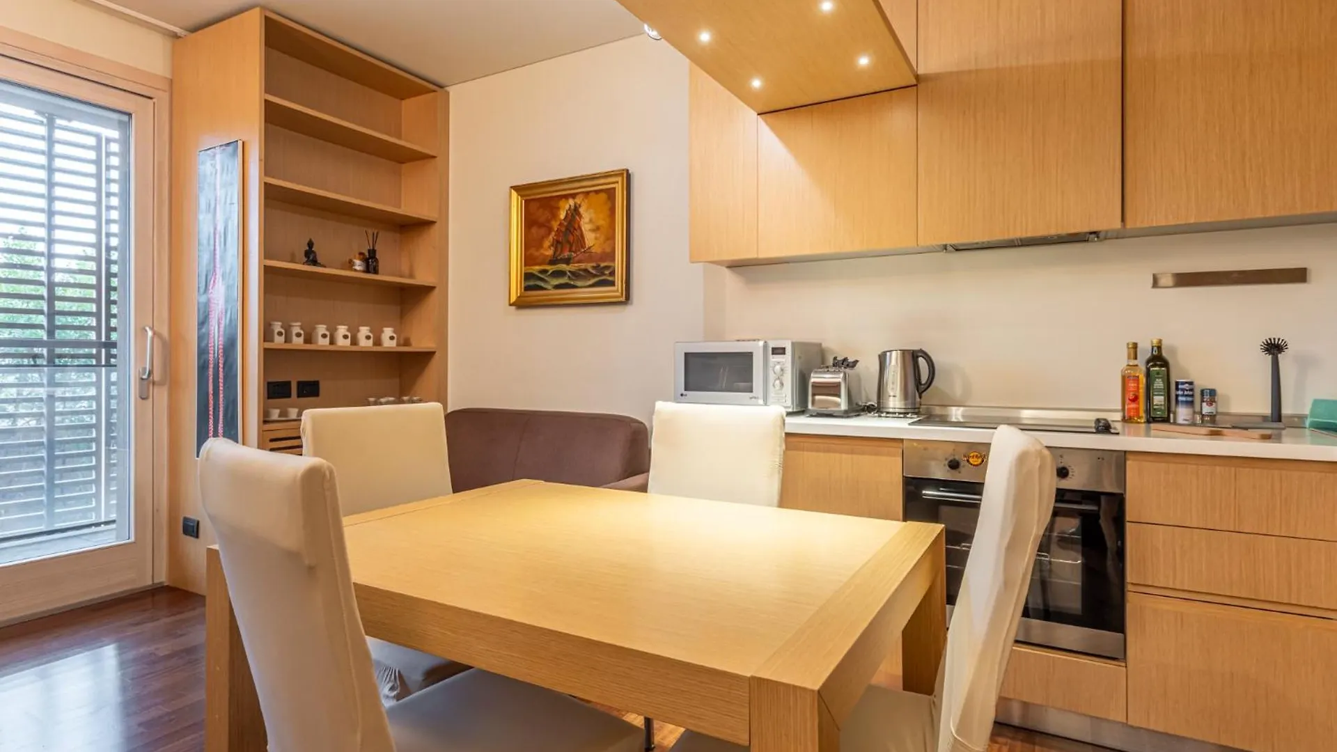 Cozy Apartment - Parking - Pool - Sauna - Gym -Spa Milano Italien