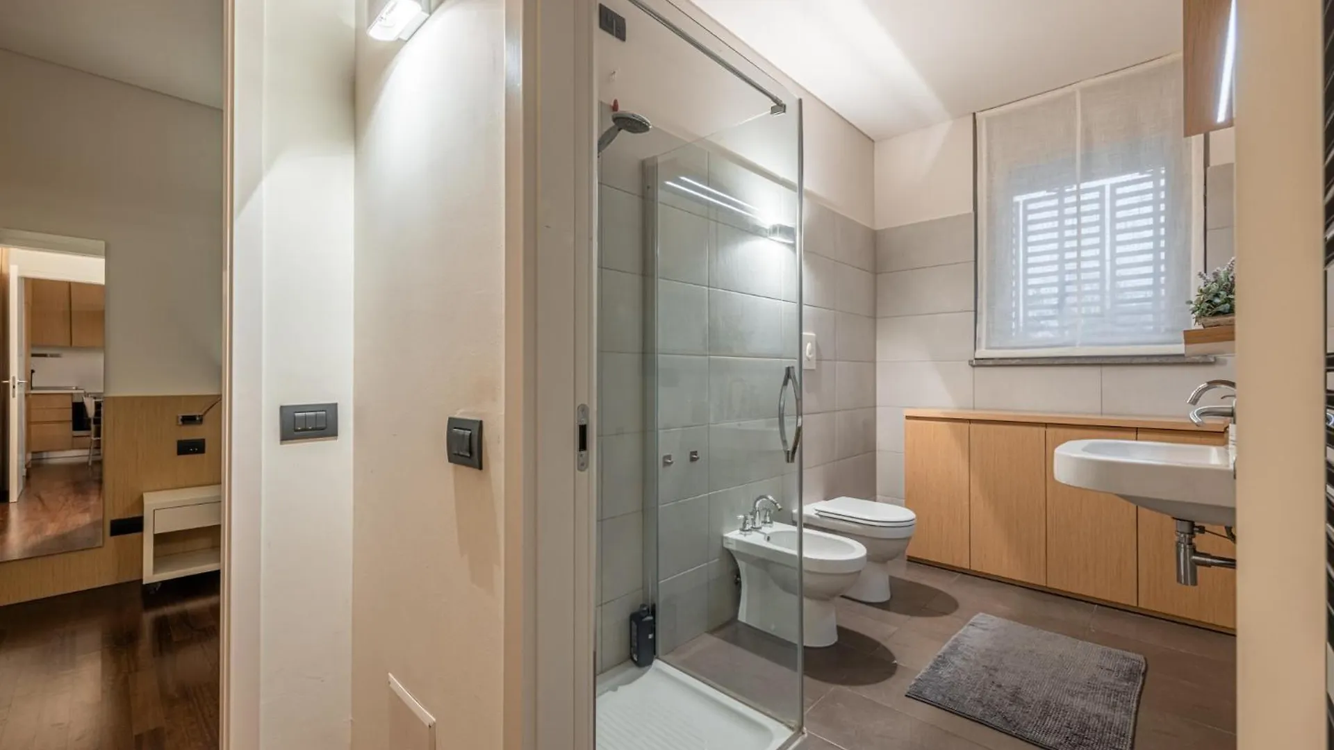 Cozy Apartment - Parking - Pool - Sauna - Gym -Spa Milano