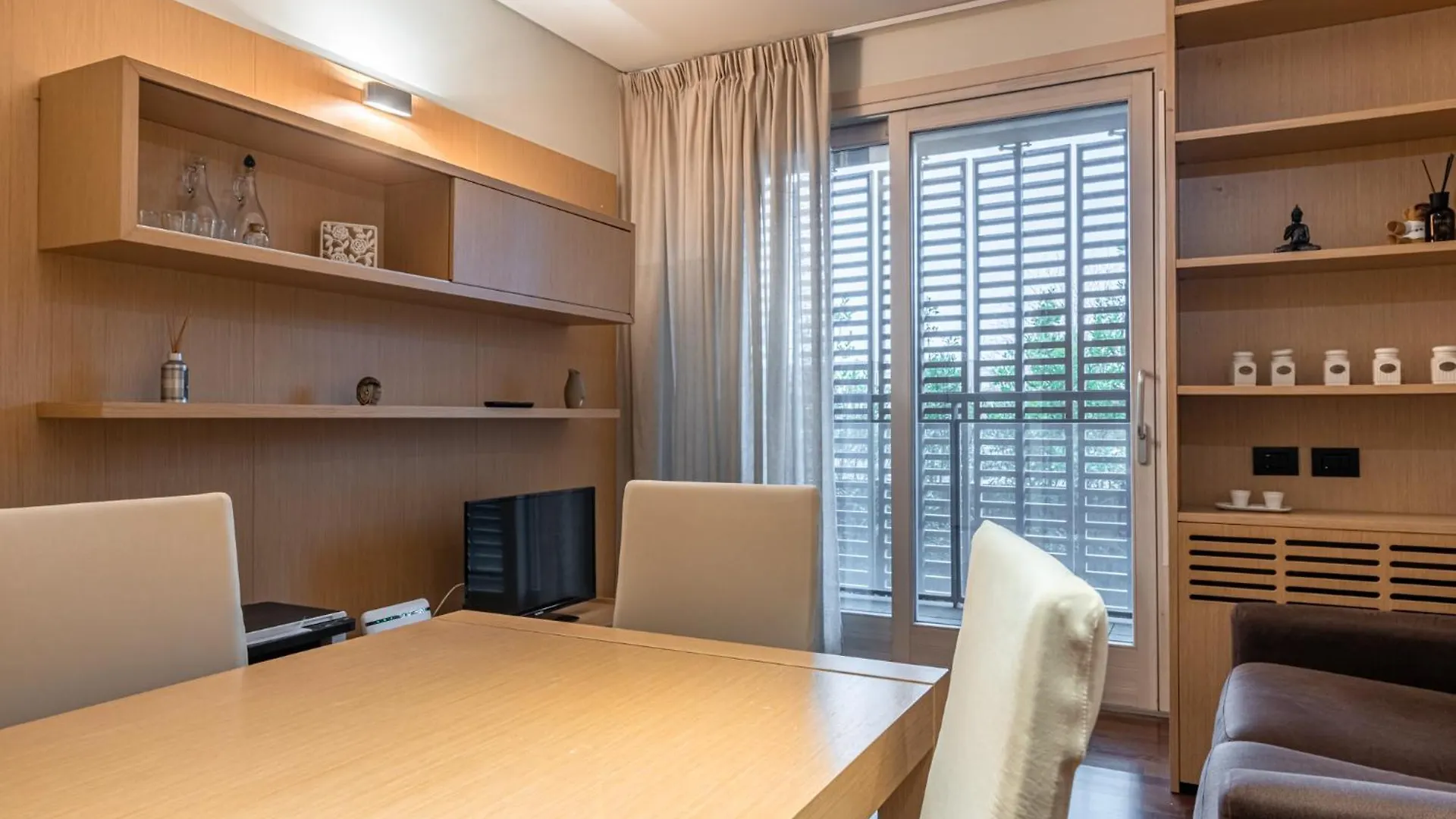 Cozy Apartment - Parking - Pool - Sauna - Gym -Spa Milán